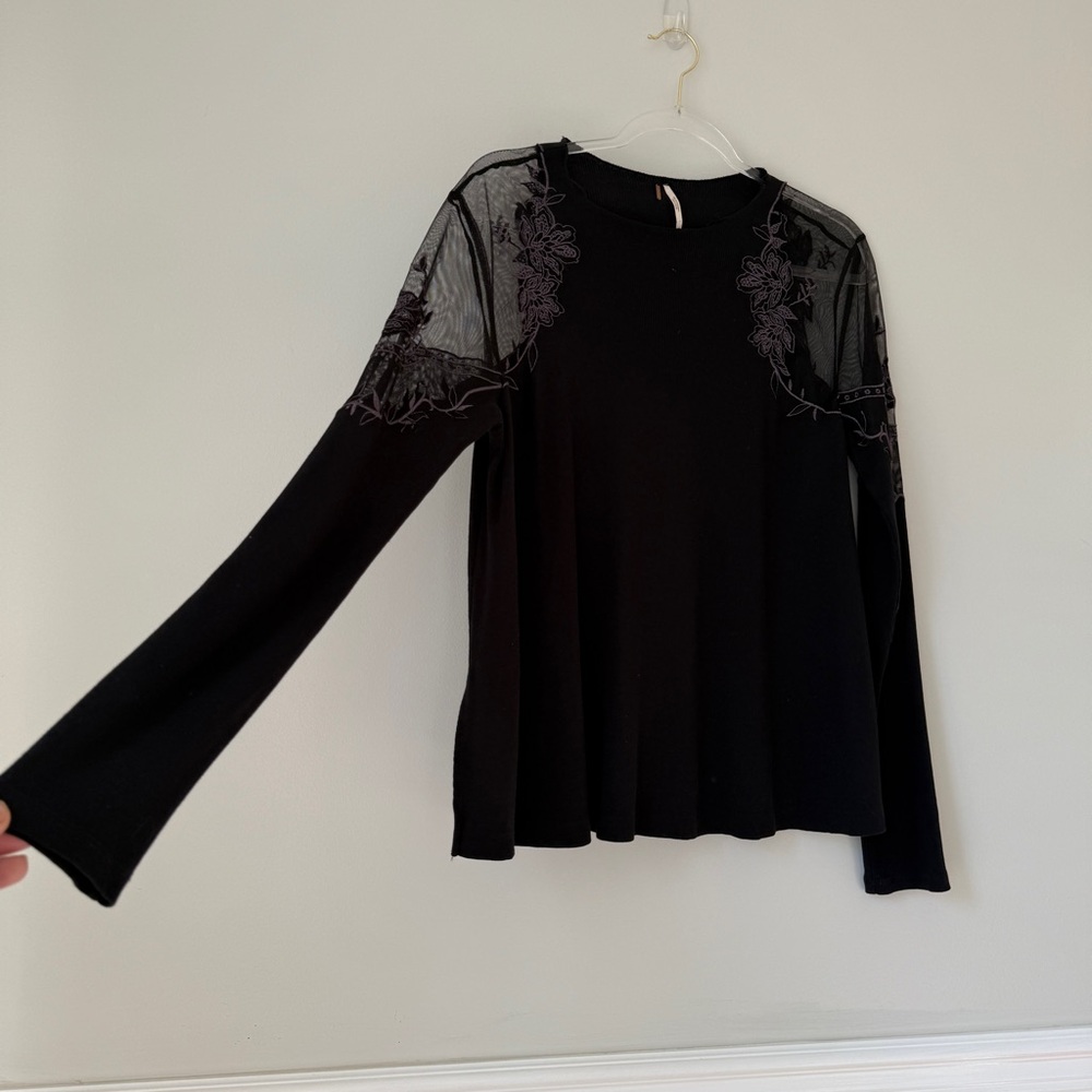Free People Danielle Lace Shoulder Top Sz M - Picture 6 of 11
